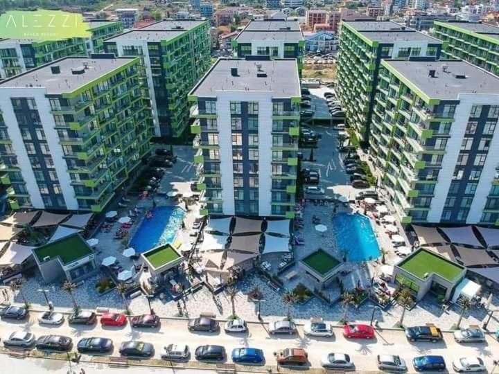 Alezzi Beach Resort Gorgeous Family Aparment Cu Piscina Năvodari Exteriör bild